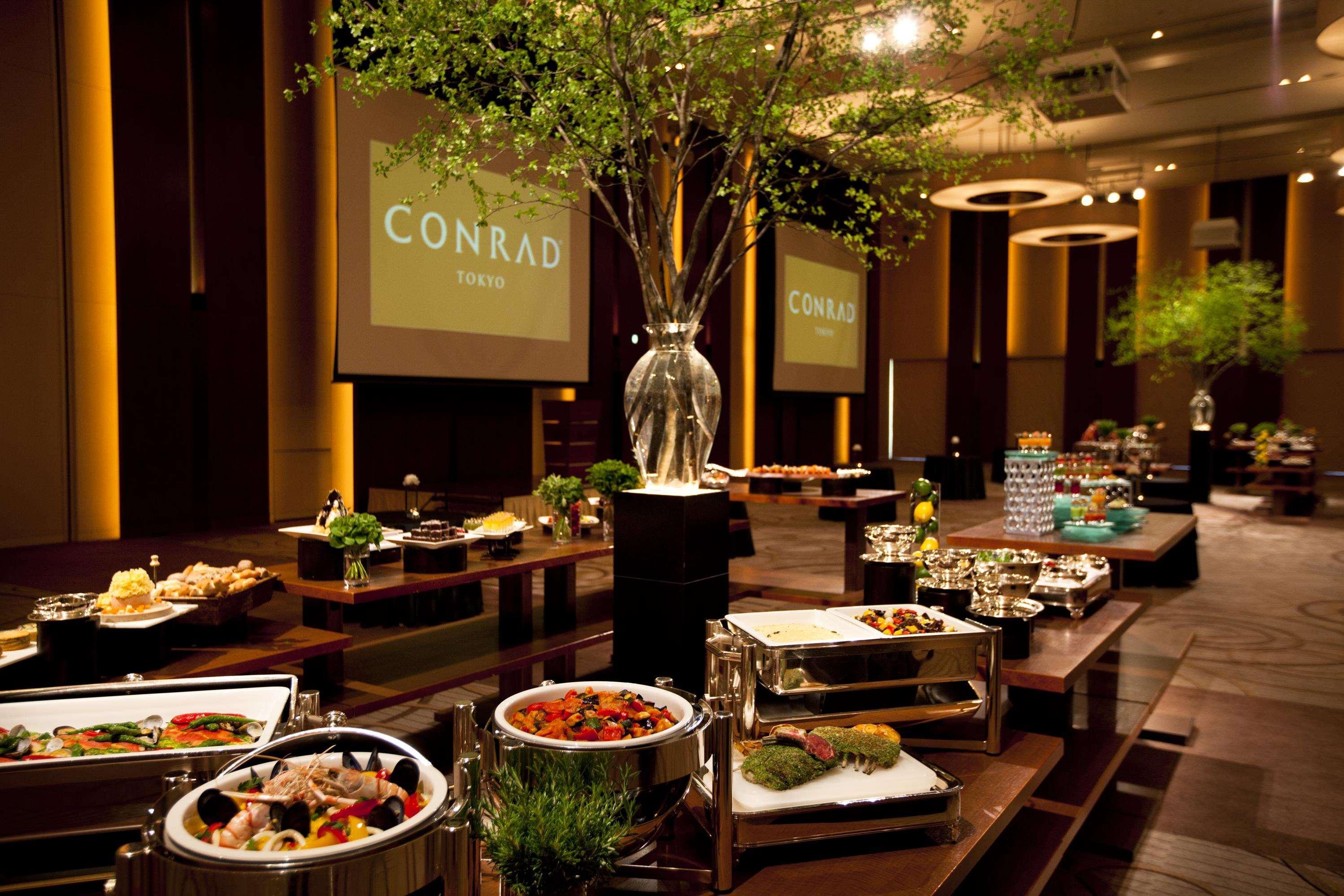 Conrad Tokyo Hotel Exterior foto