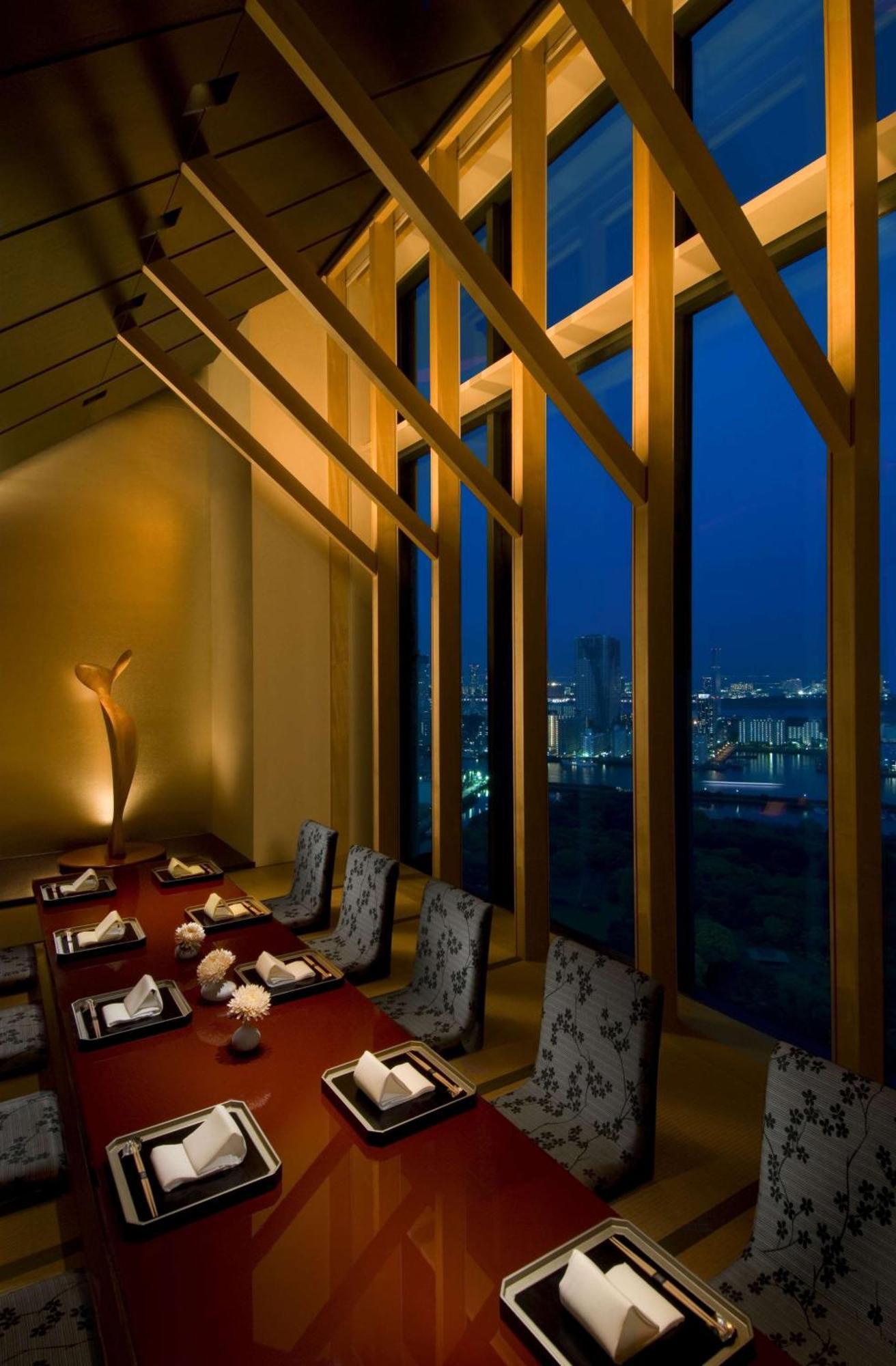Conrad Tokyo Hotel Exterior foto